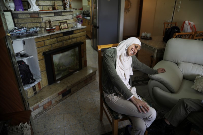 © Reuters. محكمة إسرائيلية تأمر بسجن شاعرة عربية بتهمة التحريض على الإرهاب