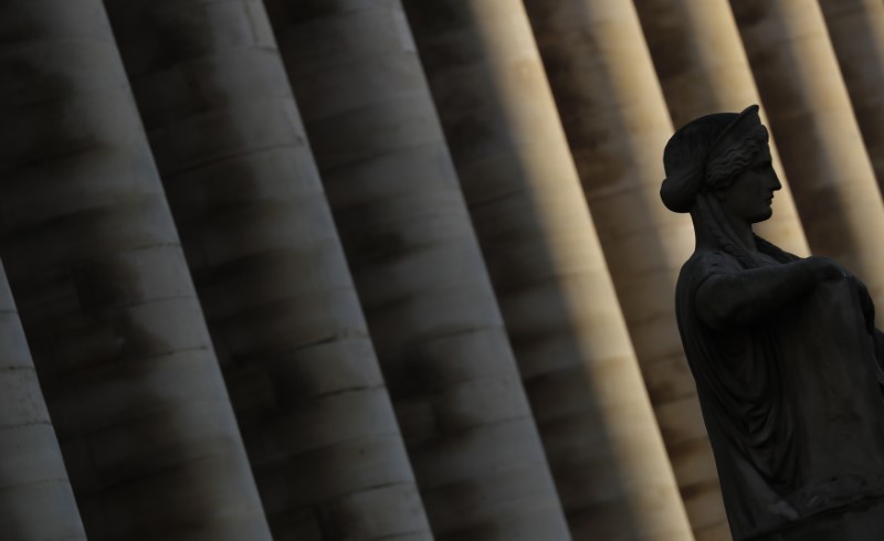 © Reuters. LES BOURSES EUROPÉENNES EN HAUSSE