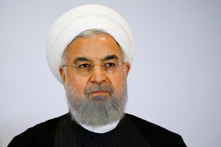© Reuters. برلمان إيران يستدعي روحاني مع تعثر الاقتصاد تحت وطأة الضغوط الأمريكية