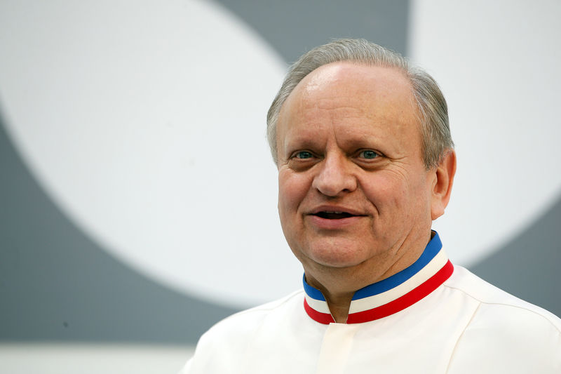 © Reuters. FILE PHOTO: French Chef Joel Robuchon attends the opening of the Taste Festival at the Grand Palais in Paris