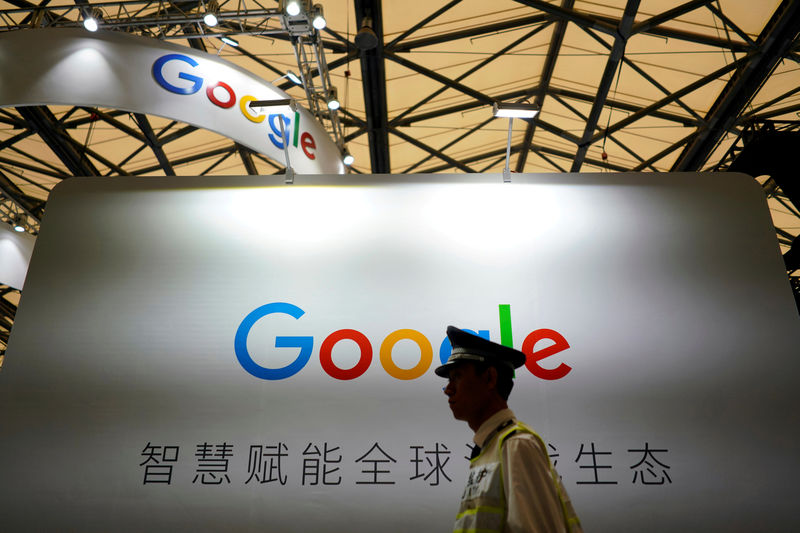 © Reuters. FILE PHOTO: A Google sign is seen during the China Digital Entertainment Expo and Conference (ChinaJoy) in Shanghai