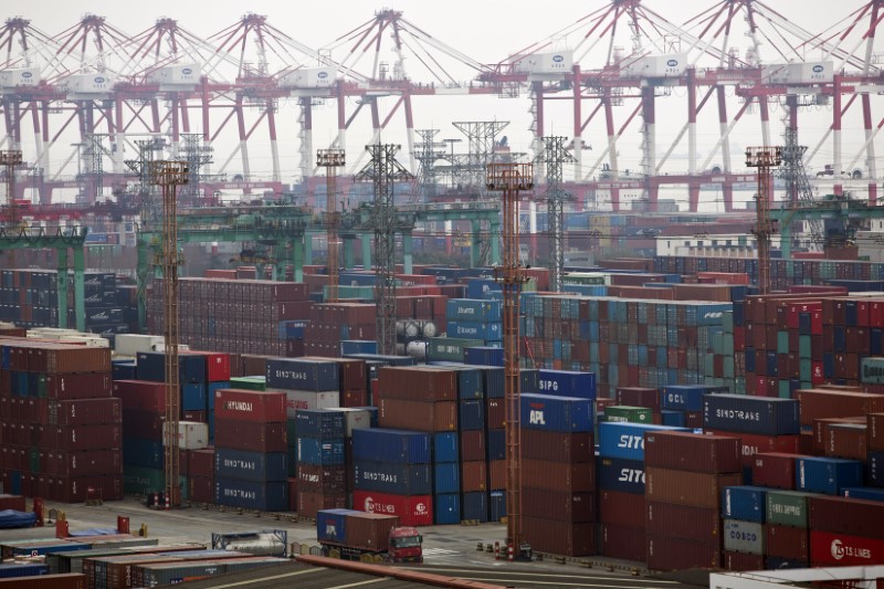 © Reuters. EEUU finaliza una nueva lista de aranceles sobre bienes chinos por valor de 16.000 millones de dólares