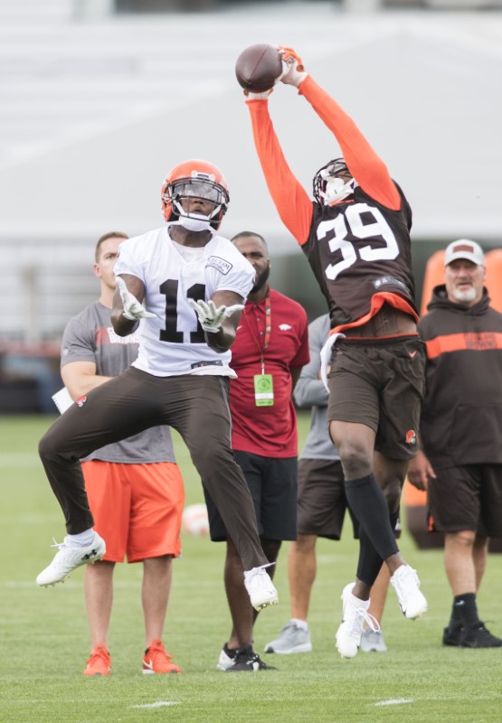 © Reuters. NFL: Cleveland Browns-Training Camp