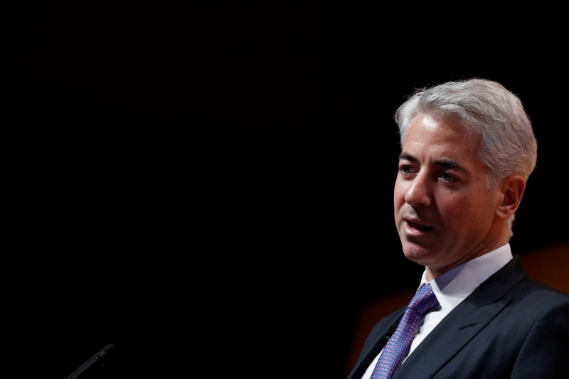 © Reuters. William 'Bill' Ackman, CEO and Portfolio Manager of Pershing Square Capital Management, speaks during the Sohn Investment Conference in New York City
