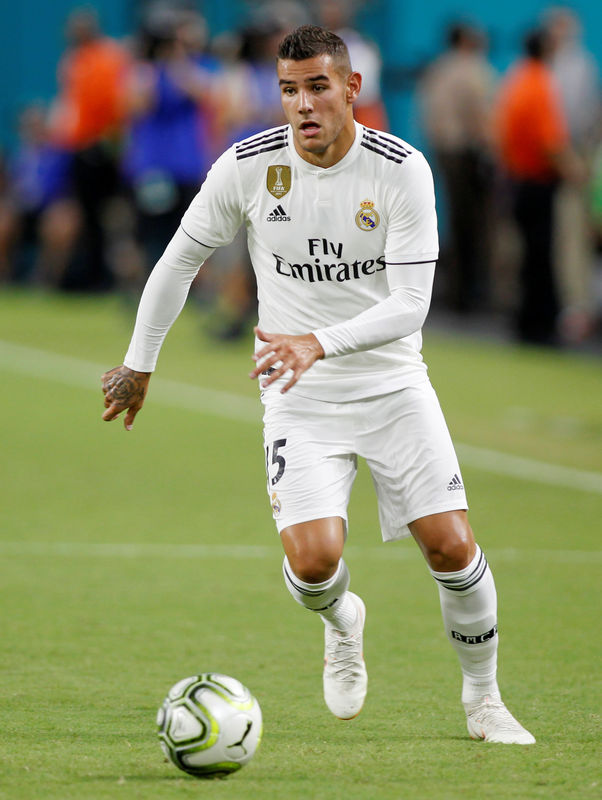 © Reuters. تيو هرنانديز ينضم إلى سوسيداد على سبيل الاعارة من ريال مدريد