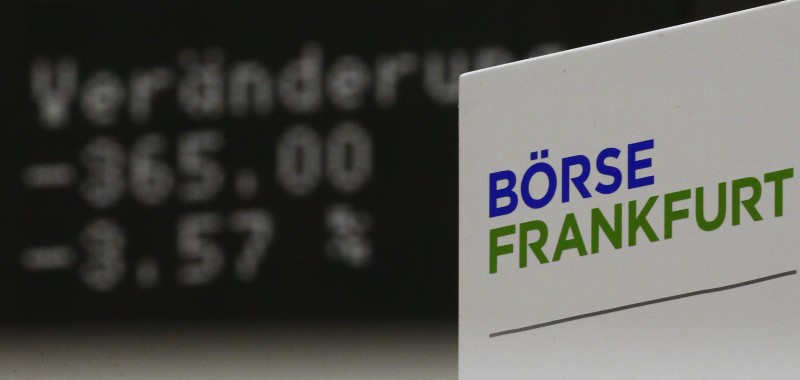 © Reuters. German share price index DAX board is seen at Frankfurt's stock exchange
