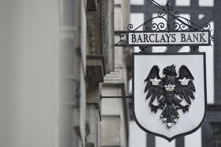 © Reuters. Logo do Barclays em agência do banco em Londres, Reino Unido
