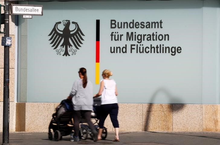 © Reuters. An office building of the Federal Office for Migration and Refugees (BAMF) is pictured in Berlin