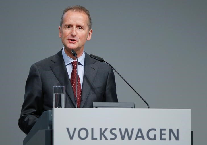 © Reuters. Diess, Volkswagen's new CEO, attends the Volkswagen Group's annual general meeting in Berlin