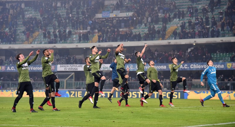 © Reuters. Serie A - Chievo Verona vs Juventus