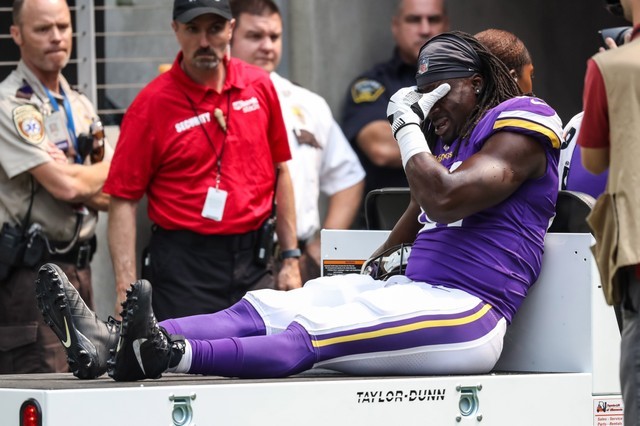 © Reuters. NFL: Jacksonville Jaguars at Minnesota Vikings