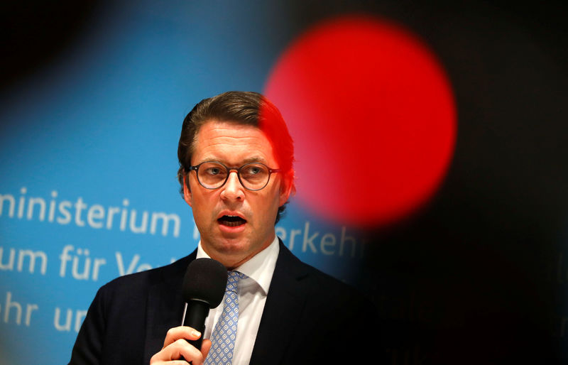 © Reuters. German Transport Minister Andreas Scheuer addresses a news conference in Berlin