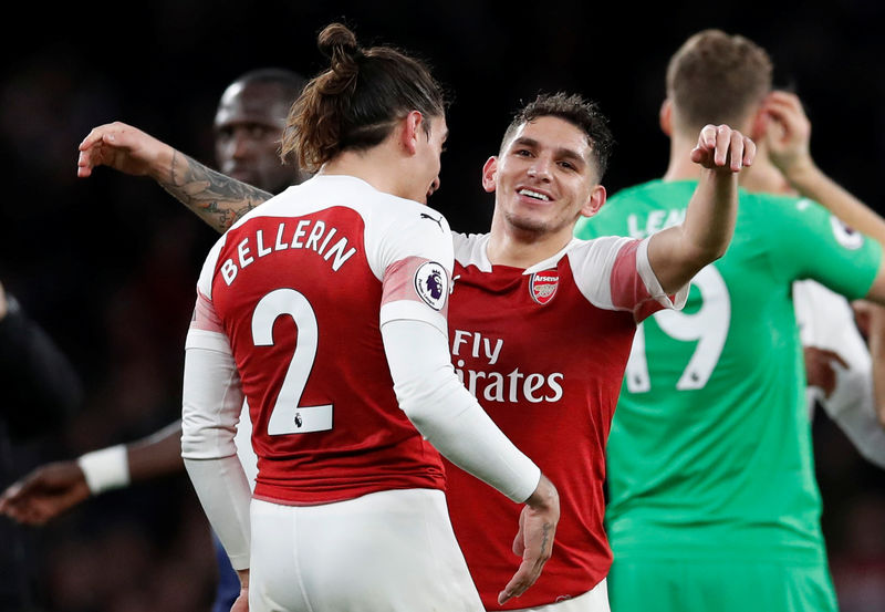 Arsenal Come From Behind To Sink Spurs 4 2 And Go Fourth In League By Reuters