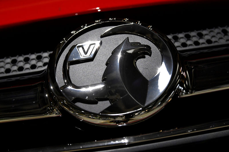 © Reuters. A Vauxhall logo can be seen on a Vauxhall Vivaro van at Vauxhall's Luton plant in Luton