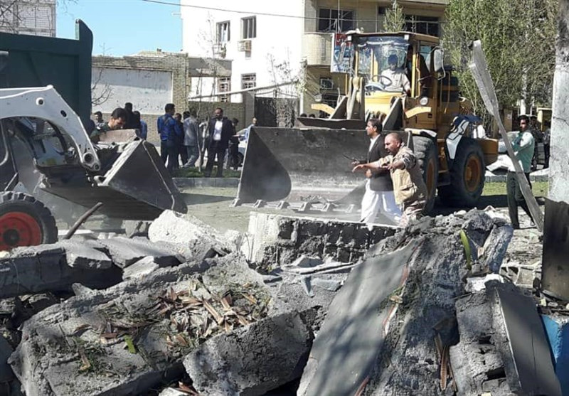 © Reuters. تلفزيون: انتحاري يفجر قنبلة ويقتل 3 على الأقل بجنوب شرق إيران