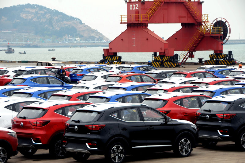 © Reuters. CHINE: LA CONTRACTION DU MARCHÉ AUTO S'ACCÉLÈRE EN NOVEMBRE