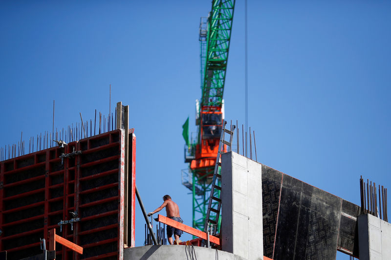 © Reuters. A construction site is pictured in Berlin