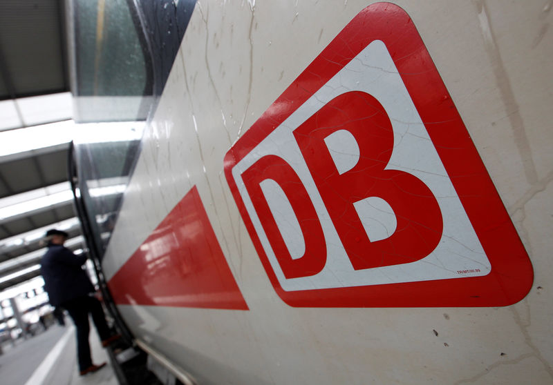 © Reuters. Passenger enters train during strike by GDL train drivers union at the main train station in Munich