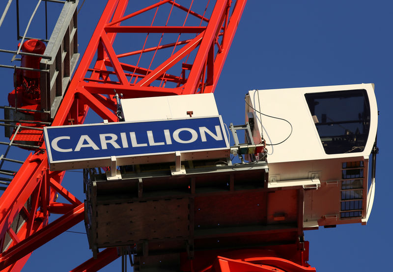 © Reuters. FILE PHOTO: A crane stands on a Carillion construction site in central London