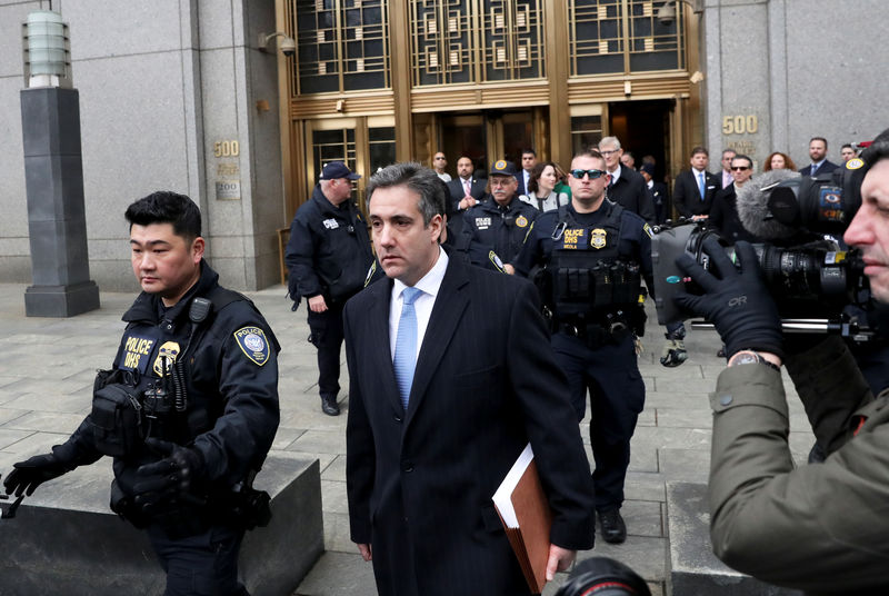 © Reuters. Michael Cohen, U.S. President Donald Trump's former attorney, exits the United States Court house after his sentencing, in the Manhattan borough of New York City