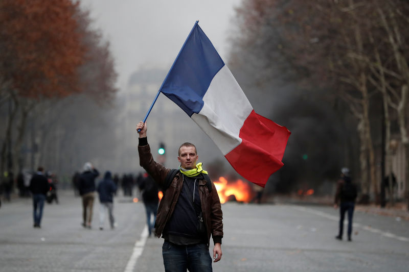 © Reuters. تأجيل خمس مباريات اخرى في الدوري الفرنسي بسبب الاحتجاجات
