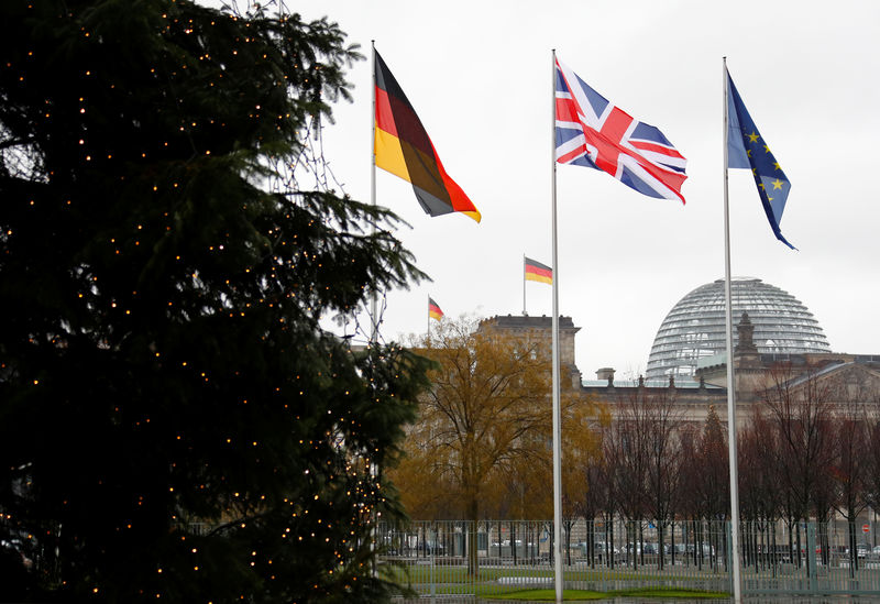 © Reuters. Las empresas alemanas, preparadas pero nerviosas ante el temor a un Brexit desordenado