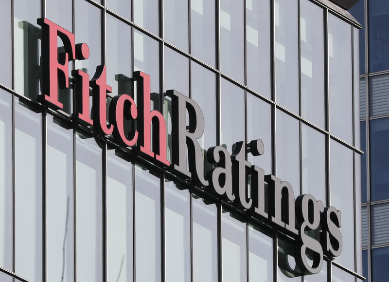 © Reuters. Il logo di Fitch Ratings a Canary Wharf, Londra