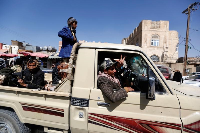 © Reuters. سكان: اندلاع اشتباكات في شرق الحديدة باليمن بعد اتفاق الهدنة