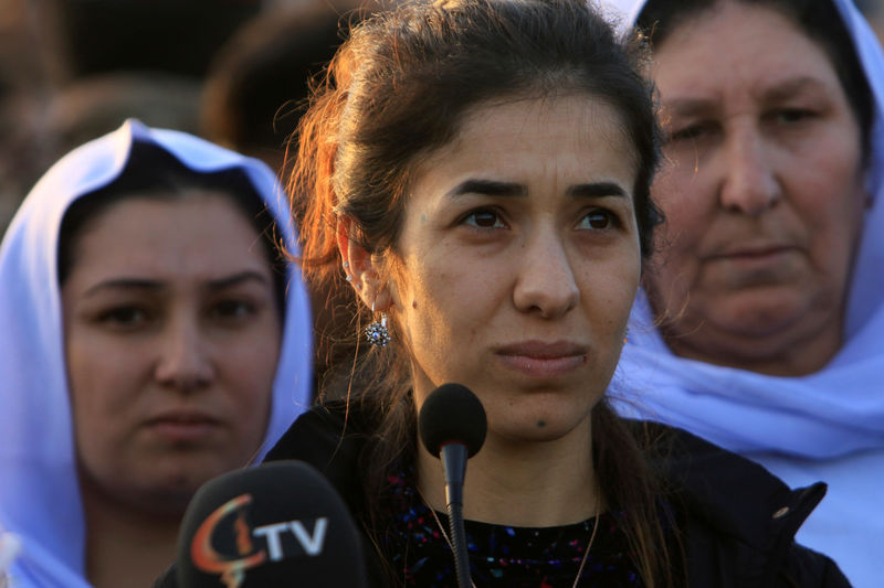 © Reuters. نادية مراد الحاصلة على جائزة نوبل للسلام ستبنى مستشفى في بلدتها بالعراق