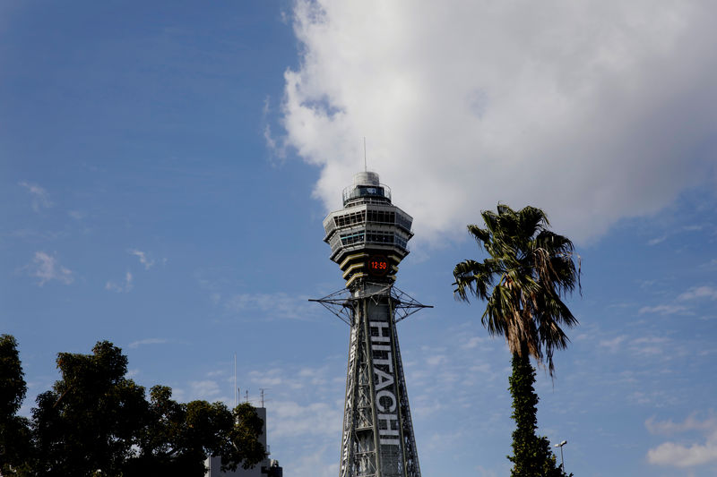 © Reuters. The Tsutenkaku Tower is seen in Osaka