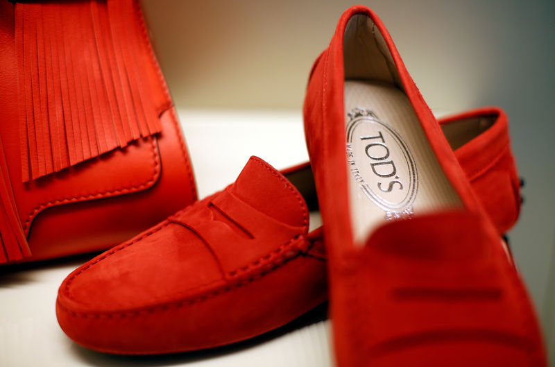 © Reuters. FILE PHOTO: A pair of shoes of the Italian luxury shoemaker Tod's are displayed in Sant'Elpidio a Mare
