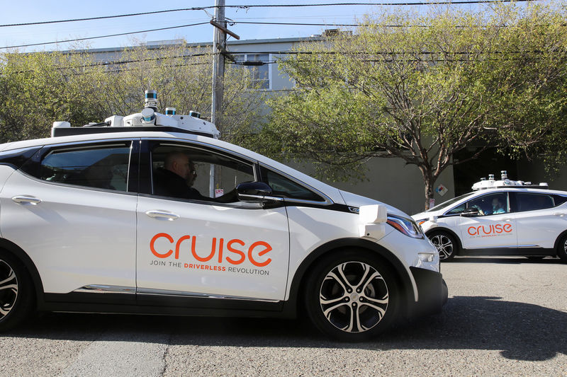 © Reuters. Carros autônomos da Cruise, unidade da GM, surante testes em São Francisco, Estados Unidos