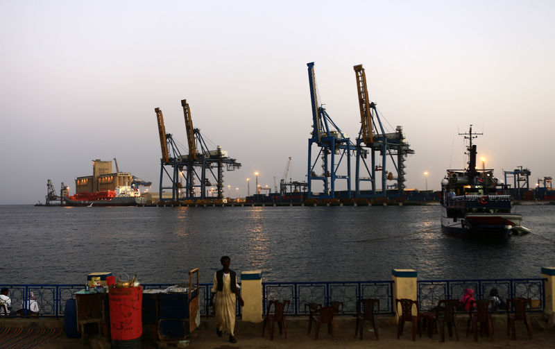 © Reuters. Набережная города Порт-Судан