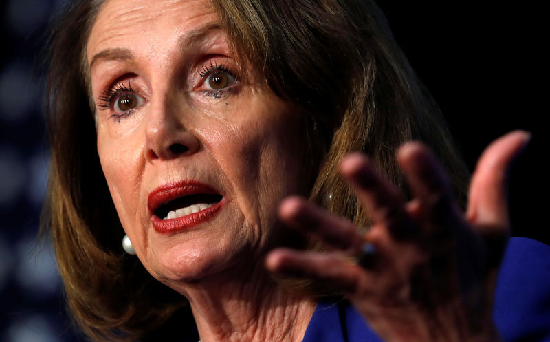 © Reuters. Pelosi speaks at an Economic Club of Washington event in Washington