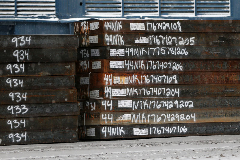© Reuters. FILE PHOTO:  Slabs of marked steel wait in a yard before going into production at the Novolipetsk Steel PAO steel mill in Farrell, Pennsylvania