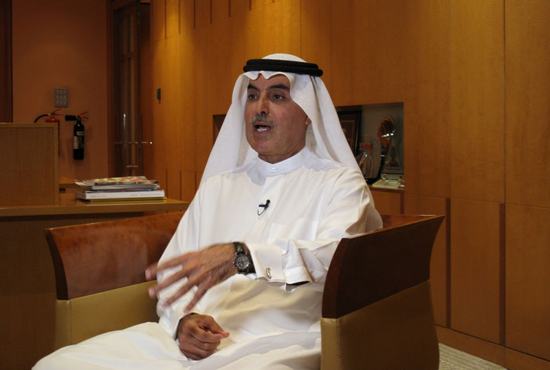 © Reuters. FILE PHOTO: Abdulaziz al-Ghurair, Chairman of the UAE Banks Federation and CEO of Mashreq bank, gestures during an interview with Reuters in Dubai,