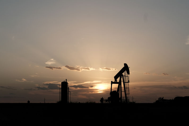Les cours du pétrole s'envolent après les attaques en Arabie
