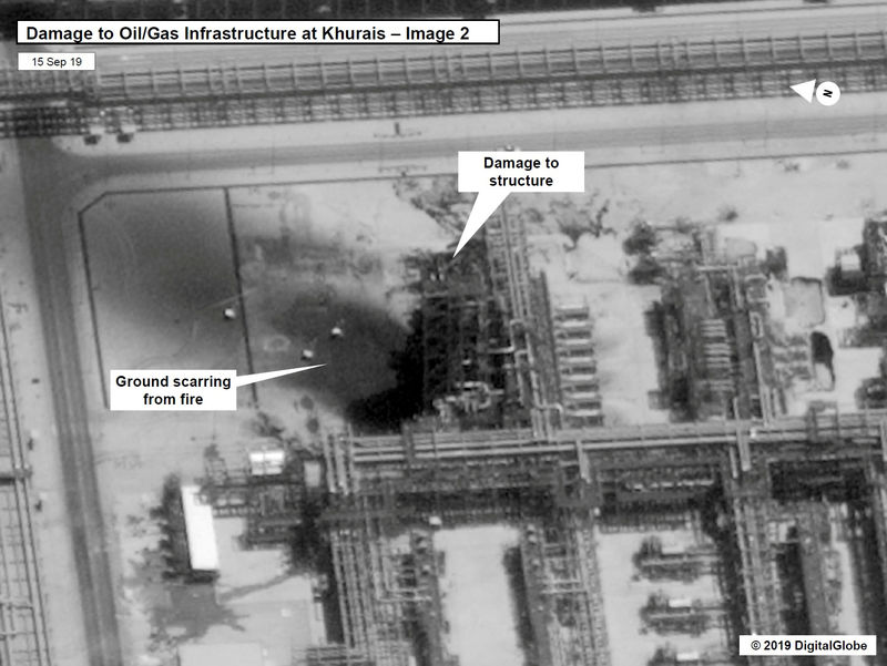 © Reuters. Imagen por satélite muestra daños a instalación de hidrocarburos de Saudi Aramco en Khurais