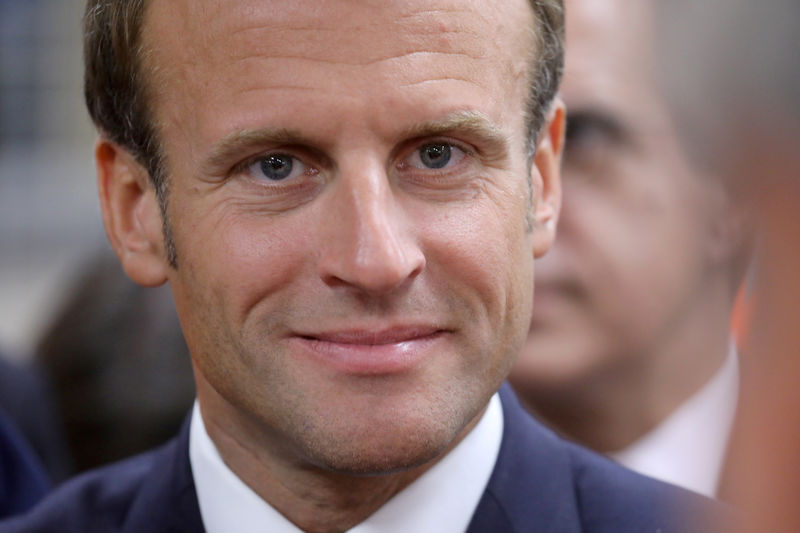 Macron motive les troupes LaRem pour une rentrée périlleuse