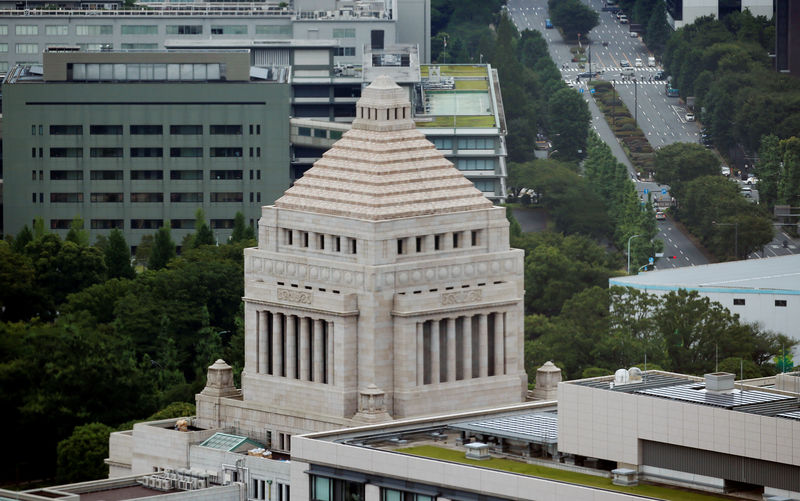 必要あれば石油備蓄の協調放出などで必要な供給量確保＝サウジ石油施設攻撃で経産相