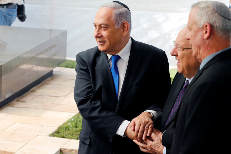 Netanyahu busca governo de união com rival Gantz, mas oferta é rejeitada