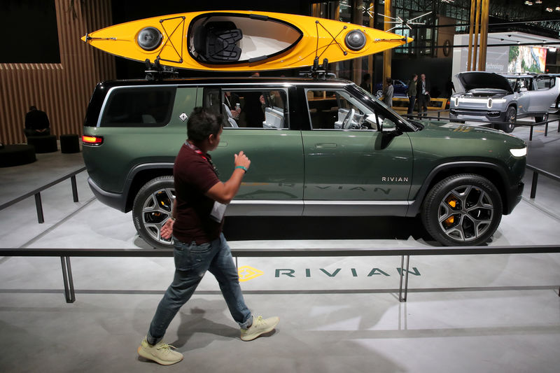 Electric vehicle startup Rivian gets a jolt from big Amazon.com van order