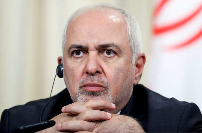 © Reuters. FILE PHOTO: Iranian Foreign Minister Javad Zarif attends a news conference this month in Moscow
