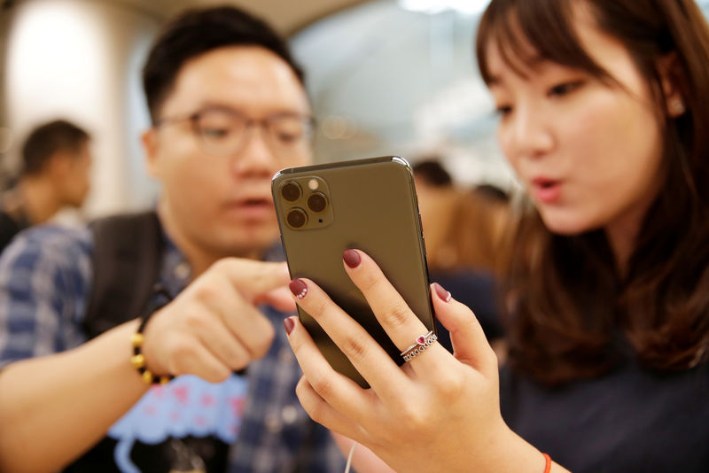 Las compras online de iPhone 11 en China se disparan casi 500%, en contraste con las pocas decenas en tienda