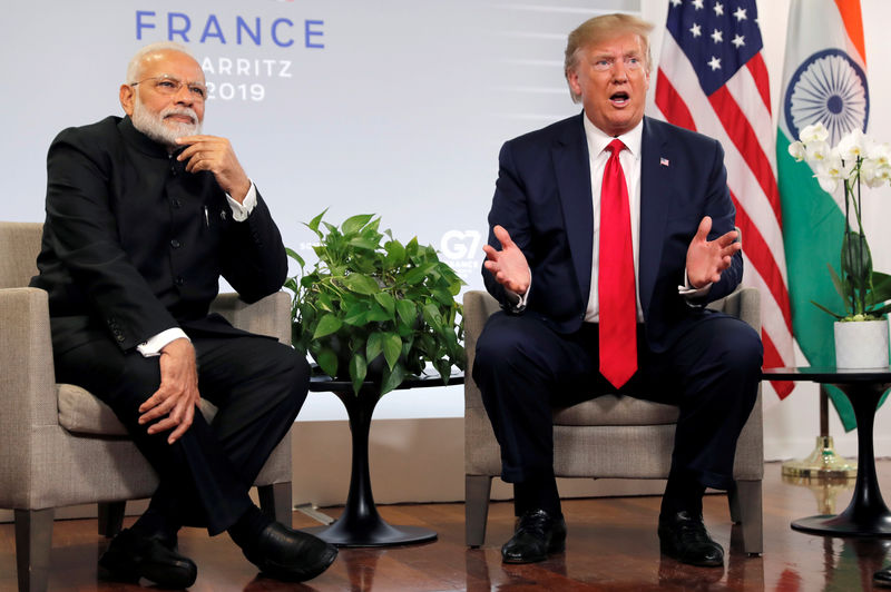 After 'Howdy Modi,' Trump and India's PM could sign trade deal