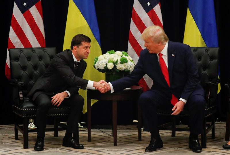 © Reuters. U.S. President Trump meets with Ukraine's President Zelensky in New York City, New York