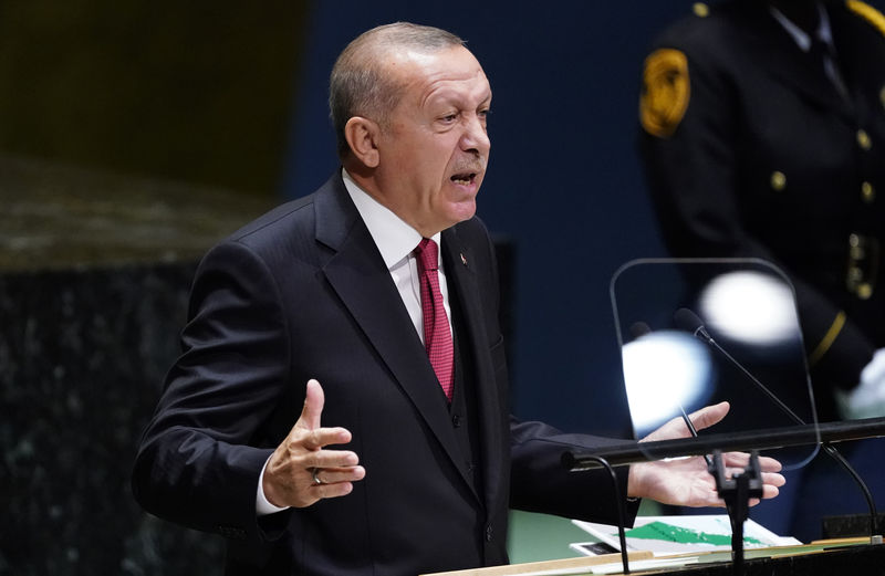 Seeking deals not sanctions, Turkey's Erdogan attends Trump reception