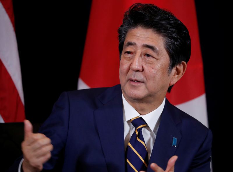 安倍首相「車への追加関税ないと米大統領に確認」、解散観測は否定