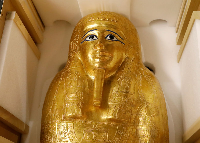 عودة تابوت كاهن مصري قديم للديار بعد نهبه وعرضه في نيويورك