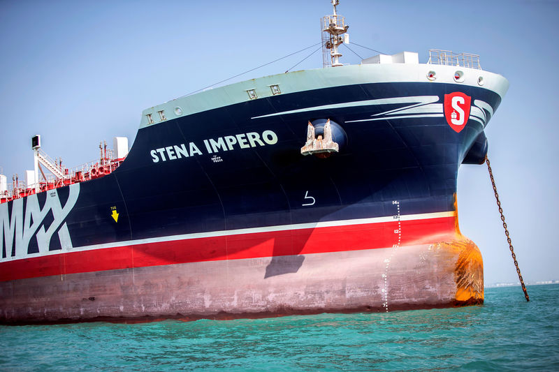 بيانات ريفينيتيف لتعقب السفن: السفينة ستينا إمبيرو دخلت ميناء راشد في دبي